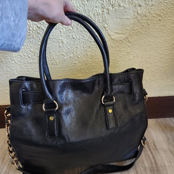 Michael Kors Black Leather Shoulder Bag Purse - Picture 3 of 12